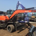 JG95Z wheel excavators sales in Vietnam market