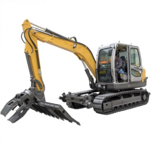 8 Ton Chain Excavator With Sleeper Changer Max Radius Grabing Weight 0.5~ 0.6 Tons